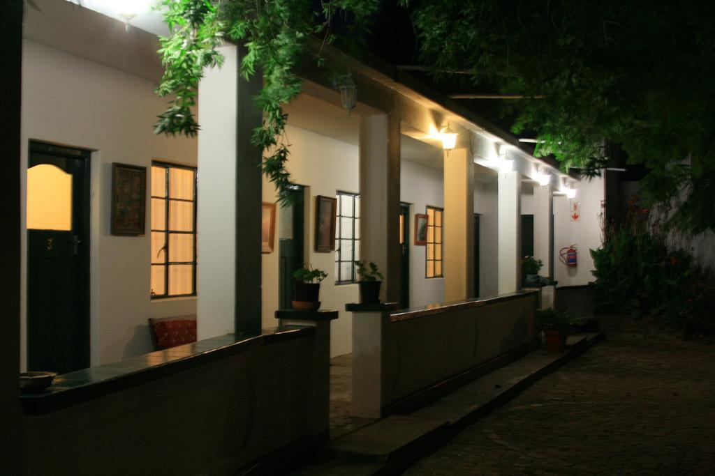 Steytlerville Royal Hotel المظهر الخارجي الصورة